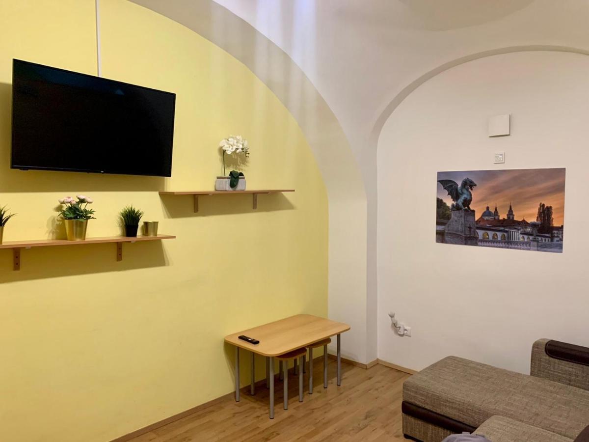 A&P Center Ljubljana Apartment Kültér fotó